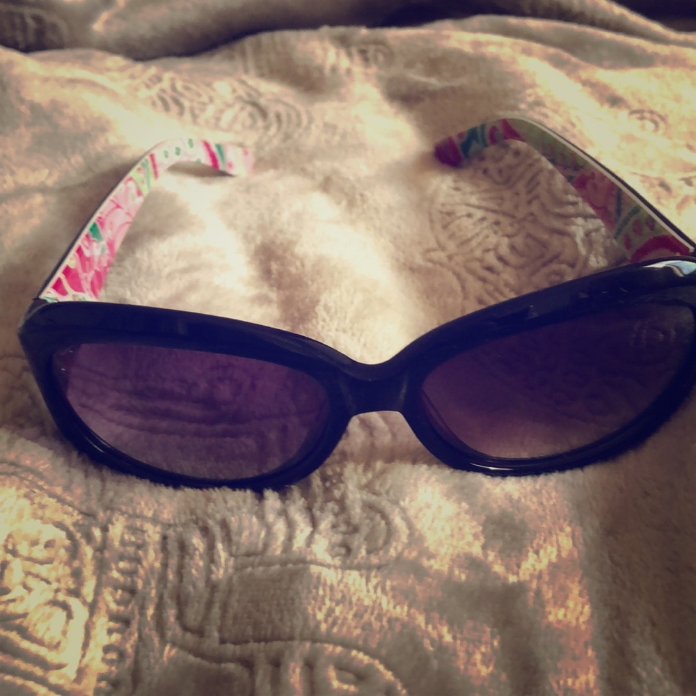 Vera Bradley sunglasses
